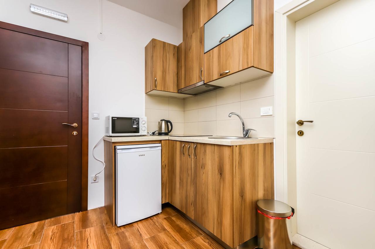 Aqua Breeze Apartments Будва Екстер'єр фото