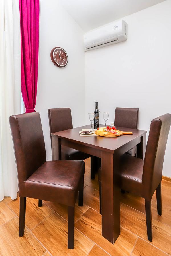 Aqua Breeze Apartments Будва Екстер'єр фото