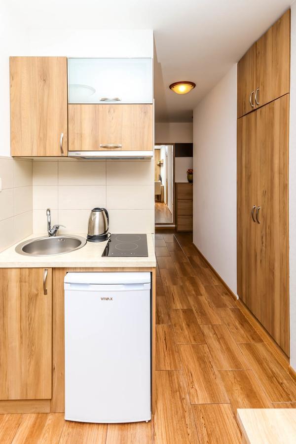 Aqua Breeze Apartments Будва Екстер'єр фото
