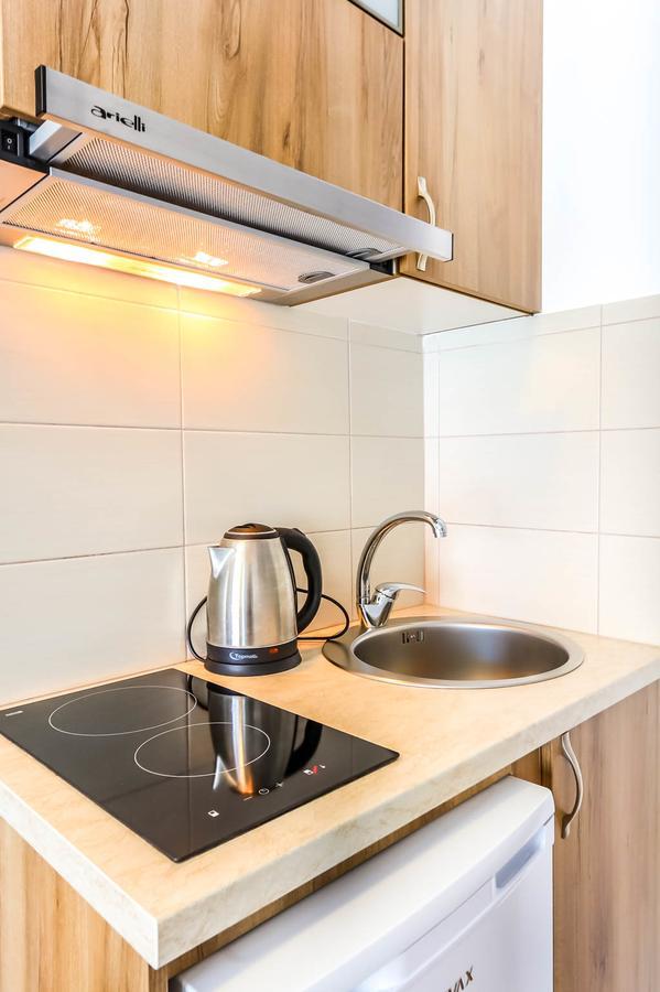Aqua Breeze Apartments Будва Екстер'єр фото