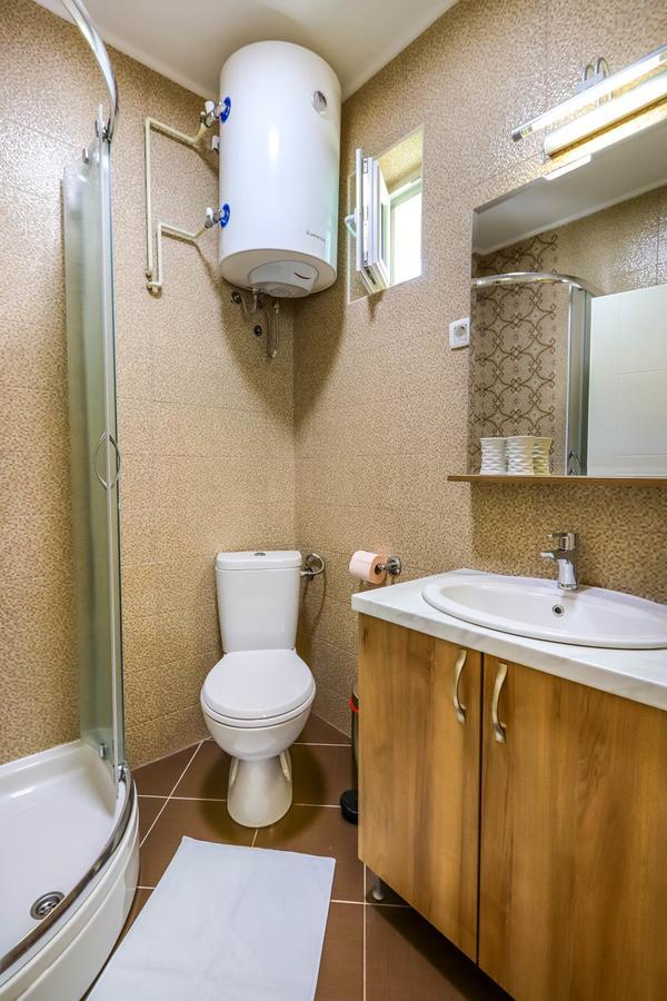 Aqua Breeze Apartments Будва Екстер'єр фото